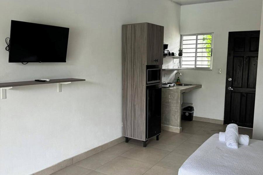 Karmasi Studios Jaco. Vacation Rental in Jaco. Breeze Mar Pacific