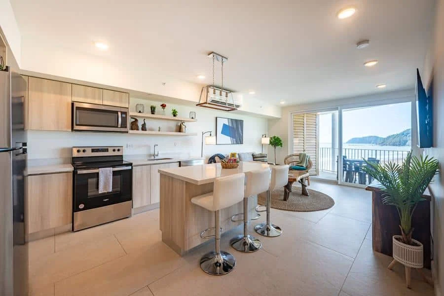 Pacific Point 1003